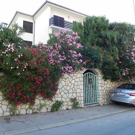 Apartments Katalenic セルツェ エクステリア 写真