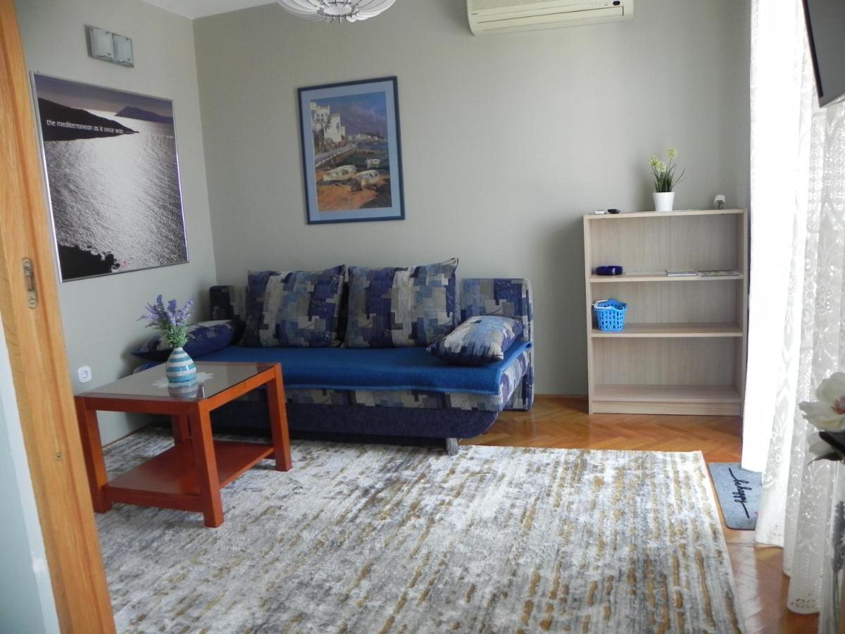 Apartments Katalenic セルツェ エクステリア 写真