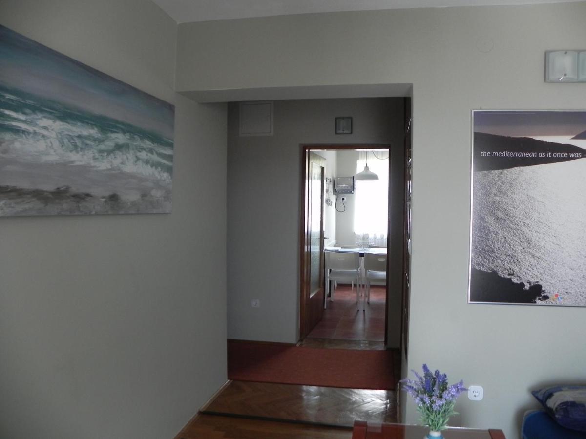 Apartments Katalenic セルツェ エクステリア 写真